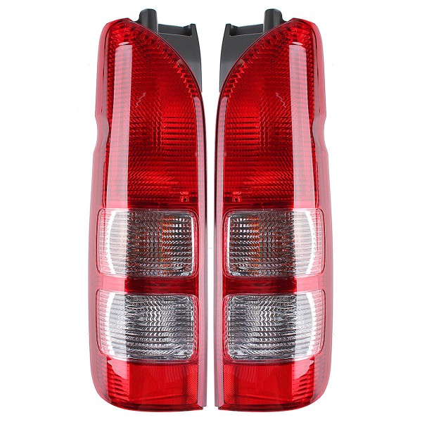 Car Rear Left/Right Halogen Tail Brake Light with Harness for Toyota Hiace/Commuter 2005-2014