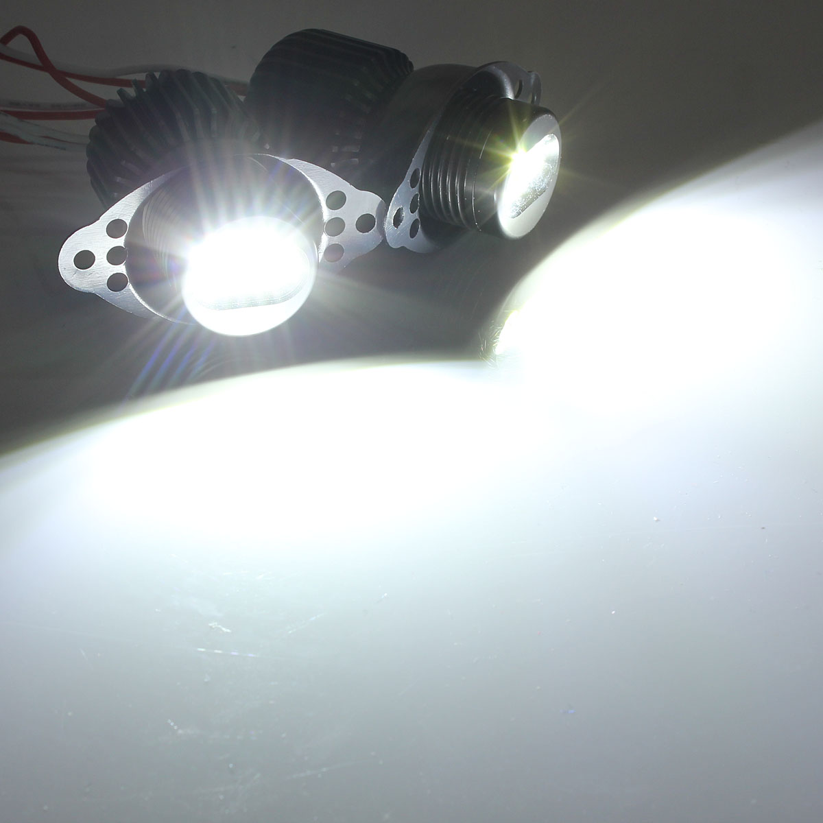 20W-1200LM-White-LED-Angel-Eyes-Lights-Halo-Ring-Bulbs-for-BMW-E90-E91-2009-2011-1019714