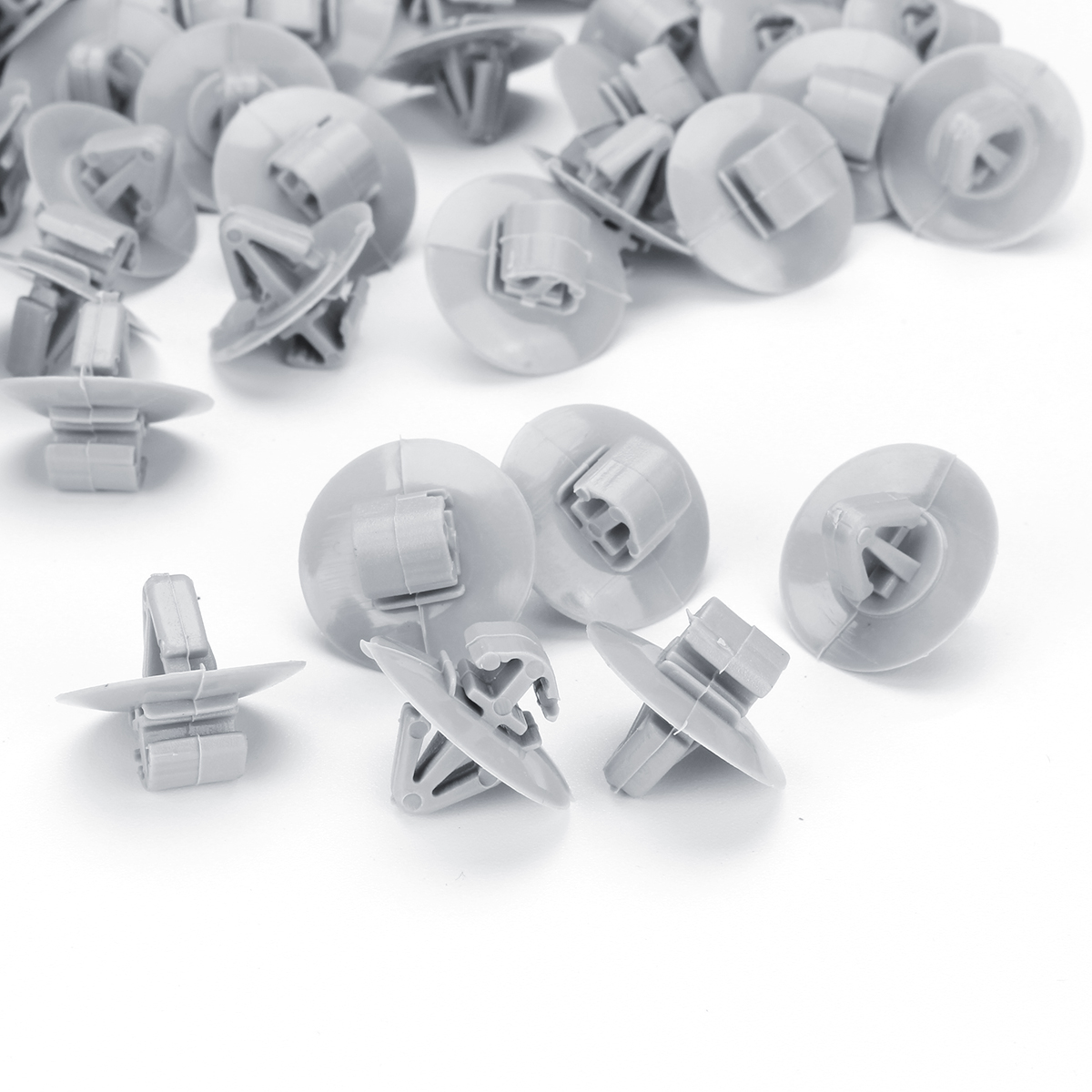 100pcs-Door-Trim-Moulding-Car-Fastener-Clip-Retainer-Panel-Bumper-Fastener-For-Renault-1351536