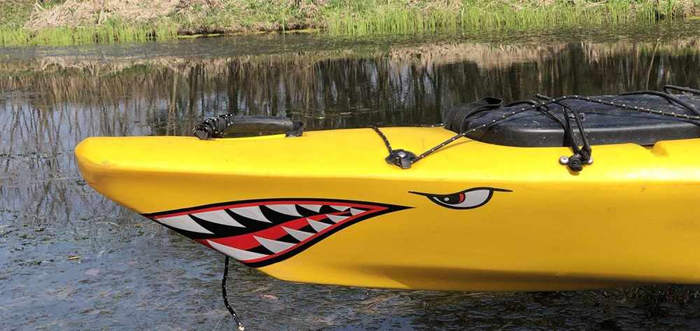 2pcs-Shark-Teeth-Mouth-Decal-Stickers-For-Kayak-Canoe-Dinghy-Boat-Car-Decoration-Waterproof-1701002
