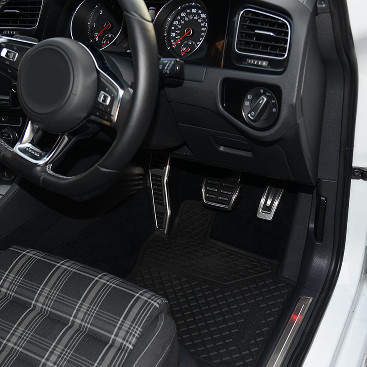 Car-Right-Side-Foot-Rest-Pedals-Pad-Steel-Kick-Panel-RHD-For-VW-Golf-MK7-1625157