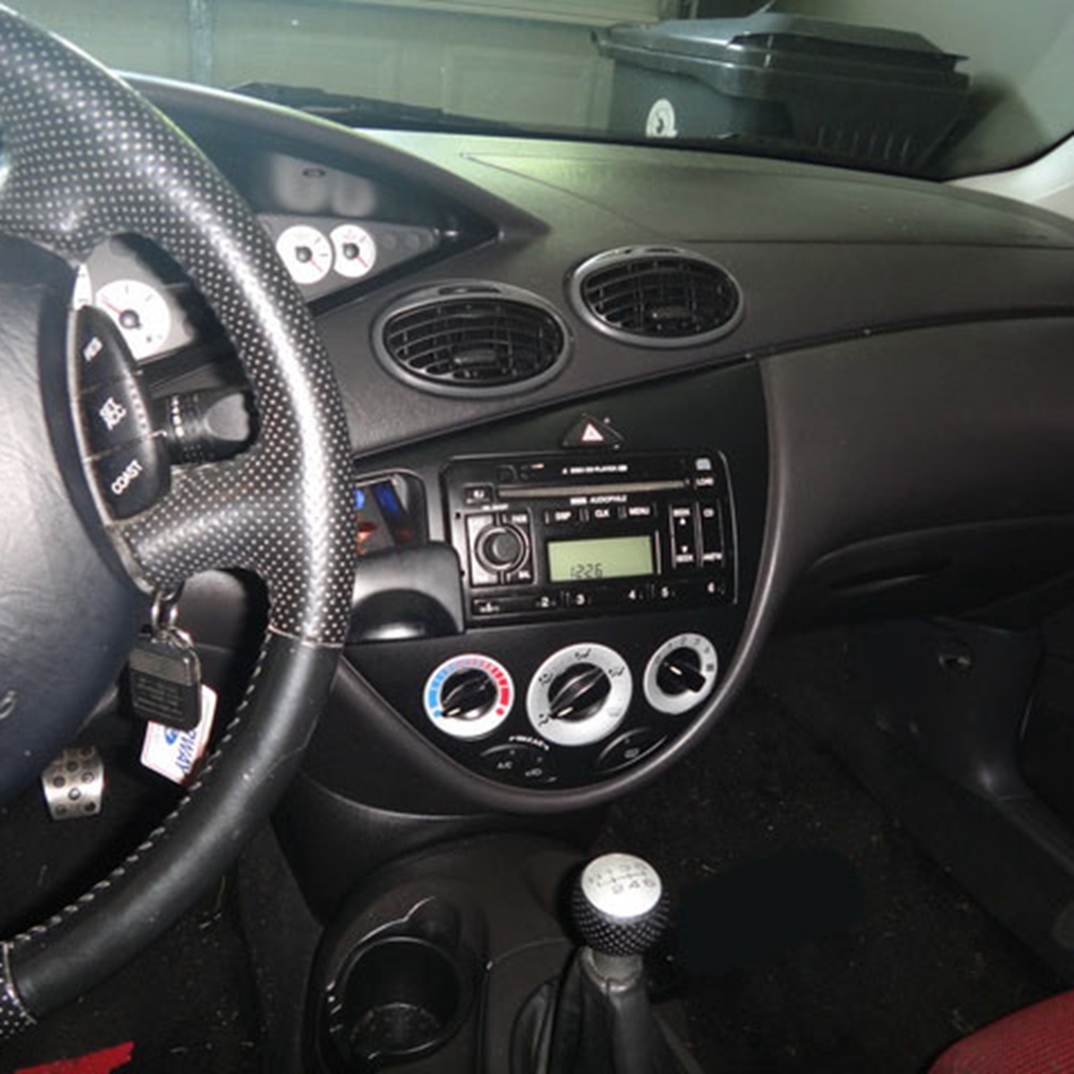 2-Din-Black-Car-Fascia-Trim-Kit-Dashboard-Frame-For-Ford-Fiesta-1995-2001-Focus-1998-2004-1814183