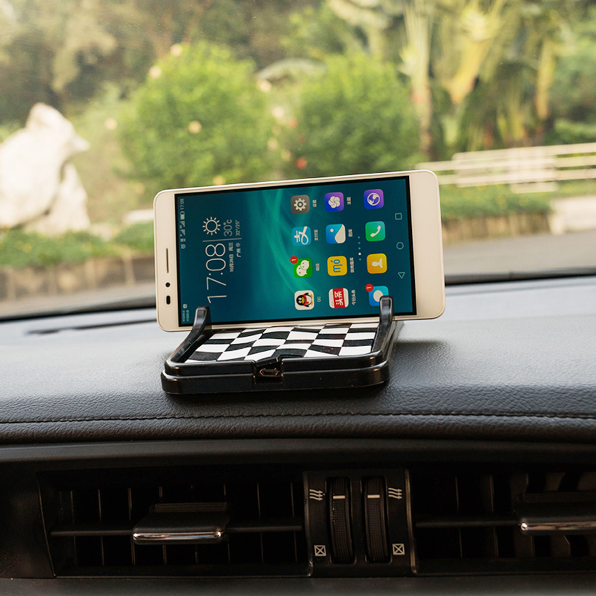 5W-Car-Anti-slip-Pad-QI-Wireless-Car-Charger-Holder-1253263