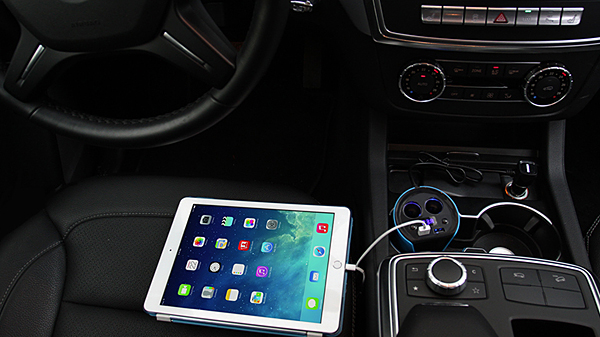Car-Cigarette-Lighter-Dual-USB-Charger-Independent-Switch-Voltage-Display-1003571