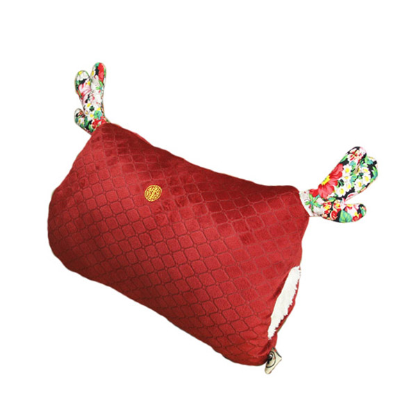 WenTongZi-Cartoon-Deer-Hand-Warm-Car-Cushion-Pillow-1129659