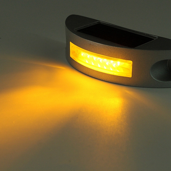 LED-High-speed-Reflective-Spike-Solar-Powered-Light-Path-Driveway-Dock-Ground-Step-Lamp-IP68-1087169