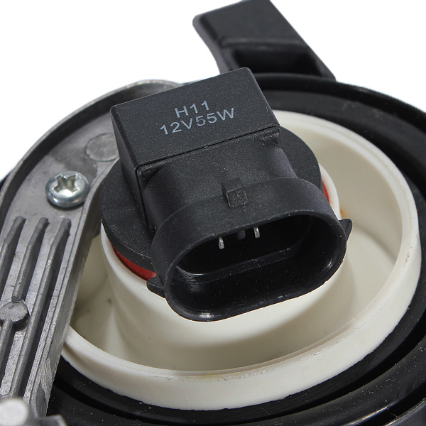 Car-Front-Driving-Fog-Lamp-Lights-with-H11-Halogen-Bulb-LeftRight-For-Audi-A4-B8-Sedan-A6-S6-Q5-82352