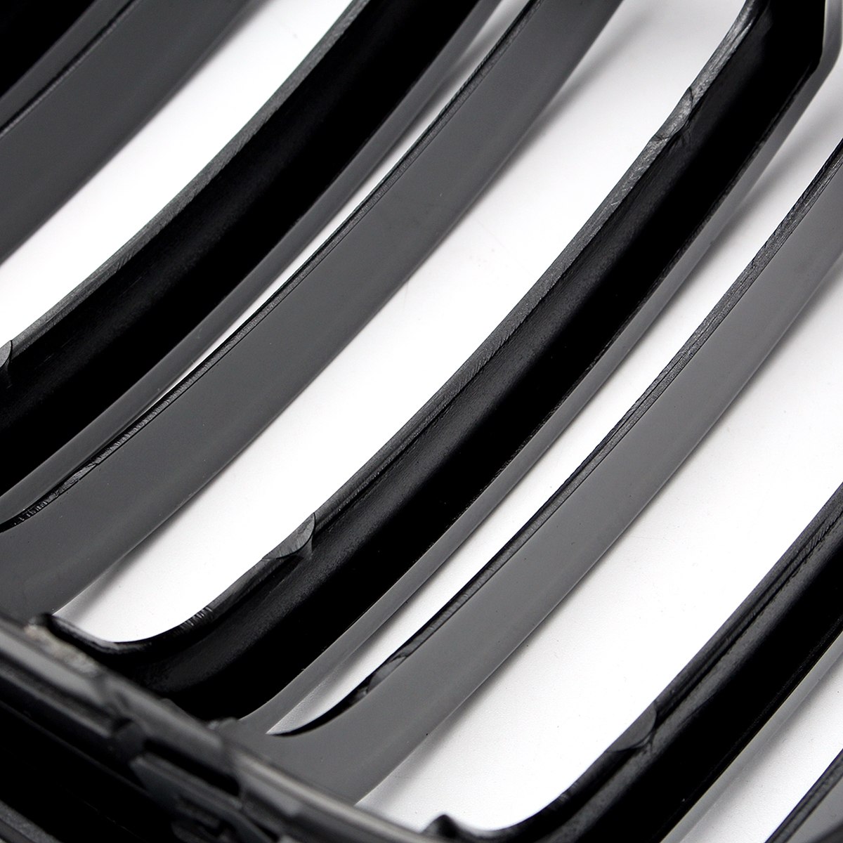 Car-Front-Right--Left-Gloss-Black-Frontgrills-For-BMW-E46-1998-2001-1191733