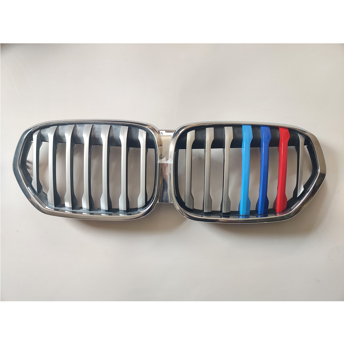 Front-Kidney-Grill-Grille-Cover-Clip-Trim-M-Color-3-Colors-For-BMW-X1-F48-LCI-2020-1813043
