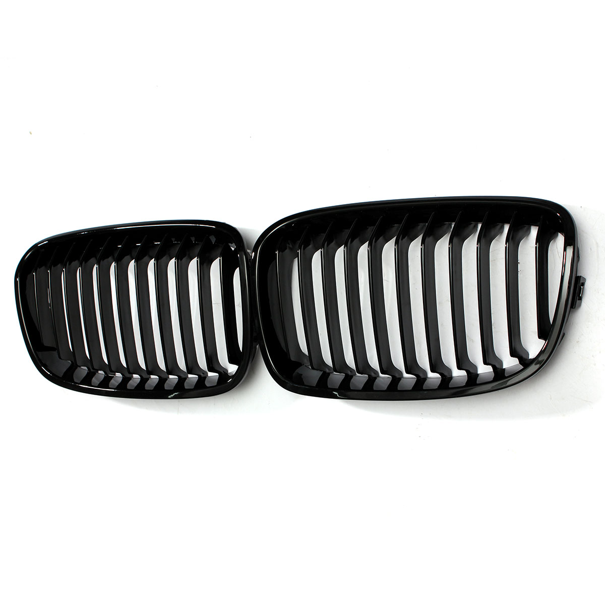 Pair-Gloss-Black-Front-Car-Grille-For-BMW-F20-F21-1-Series-2011-2014-1376284