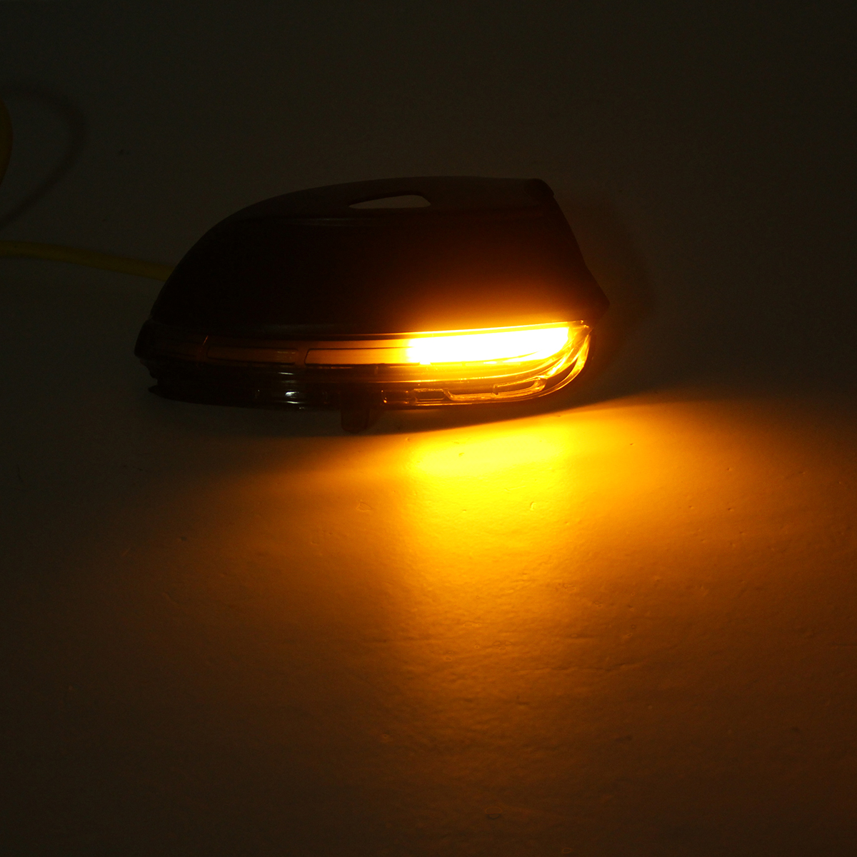 Car-Side-Rearview-Mirror-Cover-Cab-with-LED-Indicator-Turn-Signal-Light-for-VW-B7-Sagitar-Scirocco-B-1463960