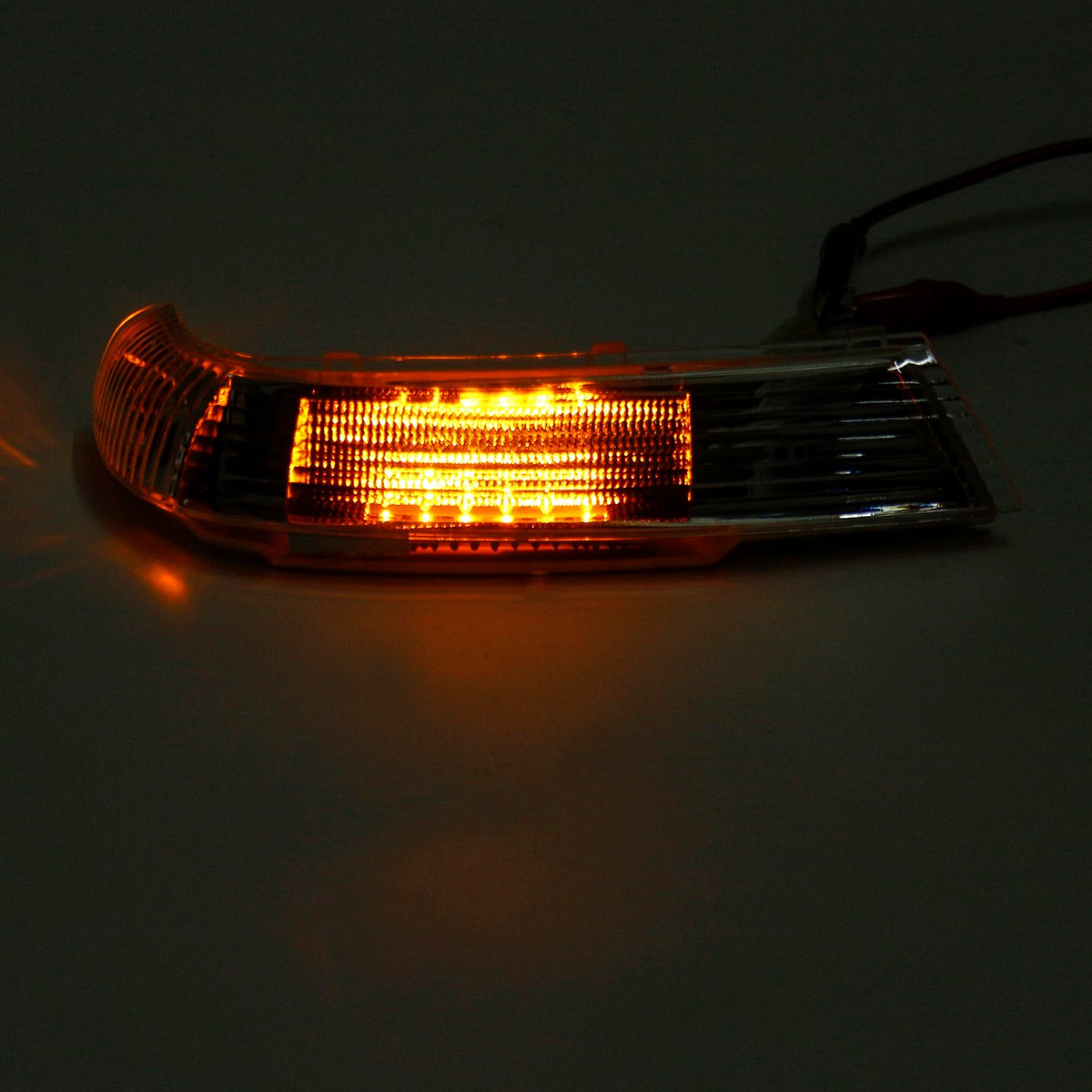 Side-Rearview-Mirror-LED-Turn-Signal-Lights-Indicator-Lamp-Amber-LeftRight-for-VW-Touareg-2003-2007-1364725