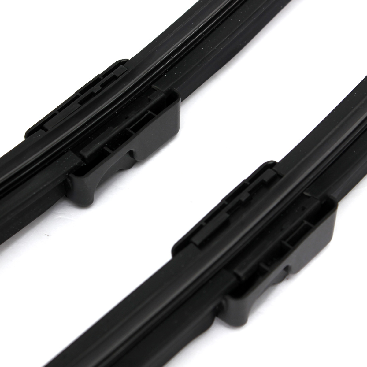 Car-Front-Windscreen-Windshield-Wiper-Blades-For-Ford-Focus-MK2-04-On-1385239