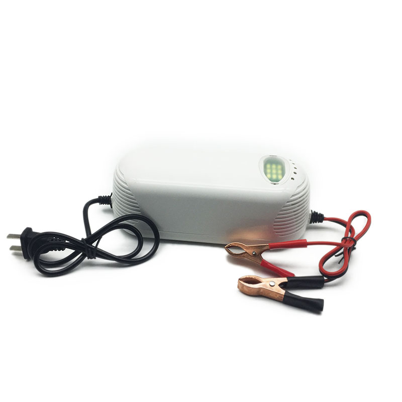 12V-10A-Battery-Charger-With-LED-Sensor-Light-Sequential-Flowing-Display-Charging-1390351