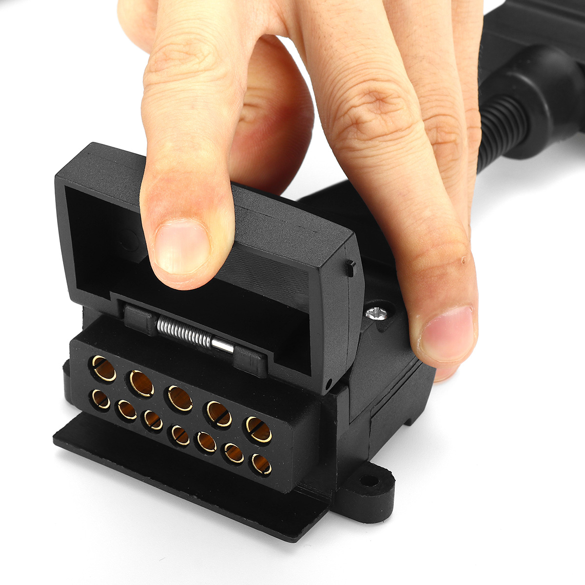 2pcs-7-Pin-Female-To-12Pin-Male-Trailer-Adapter-Electric-Tow-Converter-Plug-1688823