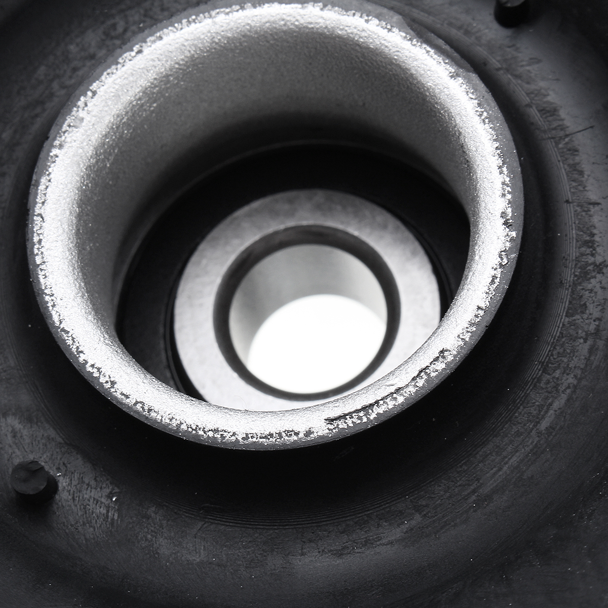 2-Pcs-Universal-Strut-Mount-For-BMW-E46-E60-E90-325i-330i-335i-328i-525i-528i-X3-1806259