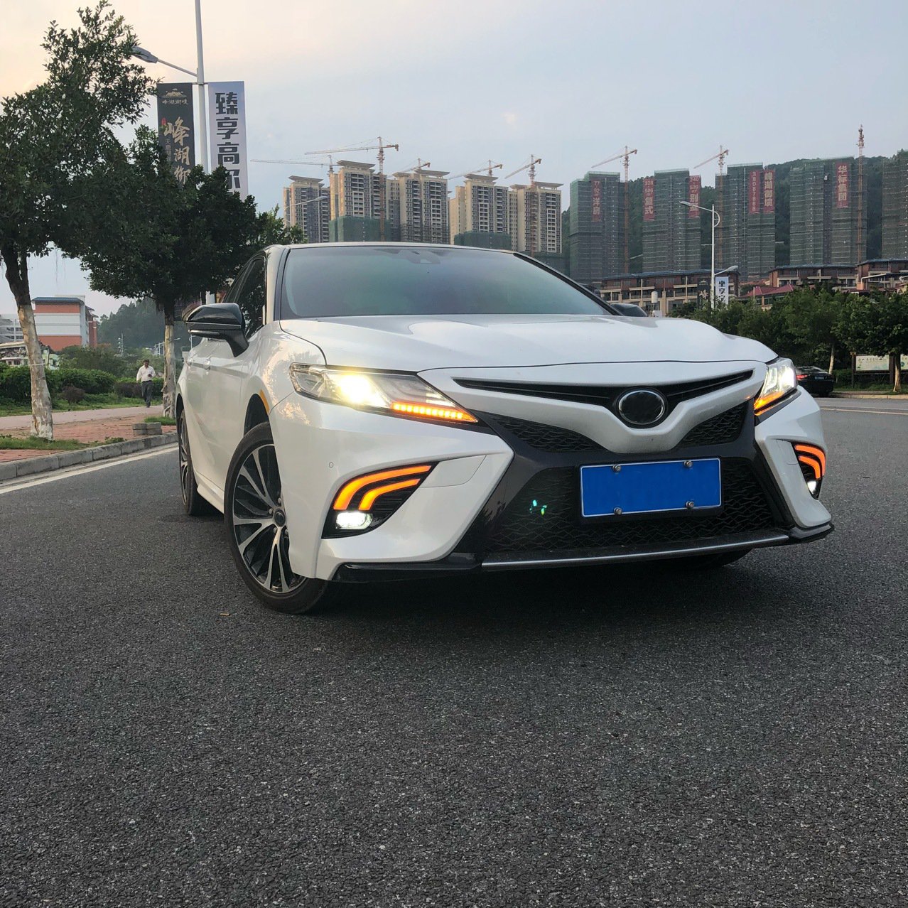 Pair-12V-12W-Dual-Color-Car-Daytime-Running-Lights-Fog-Signal-Lamp-for-Toyota-Camry-2018-1327169