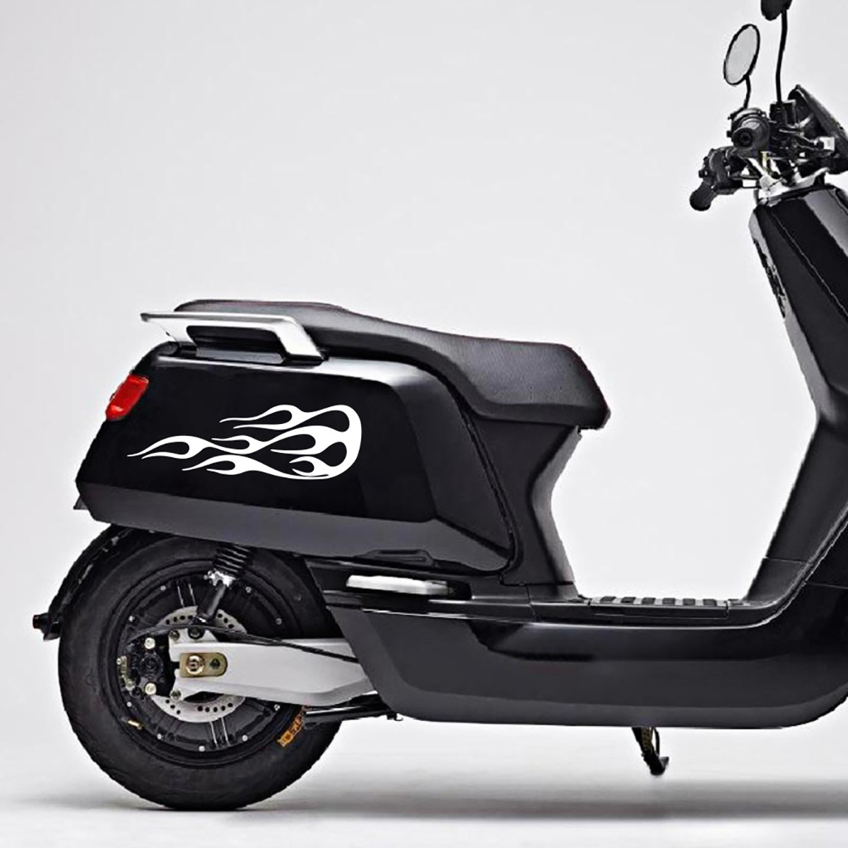 2pcs-Flame-Badge-Decal-Car-Motorcycle-Gas-Tank-Decorative-Stickers-139x51-Inch-Universal-1746127