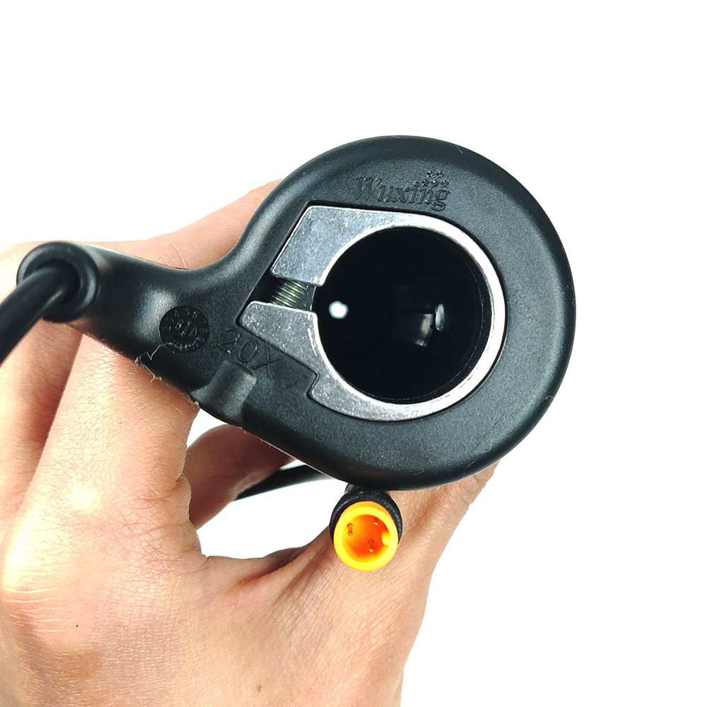 20X-Full-Handle-Twist-Throttle-for-Electric-Bikes-Mountain-Bicycle-3-Pin-Waterproof-Plug-Electric-Bi-1816336