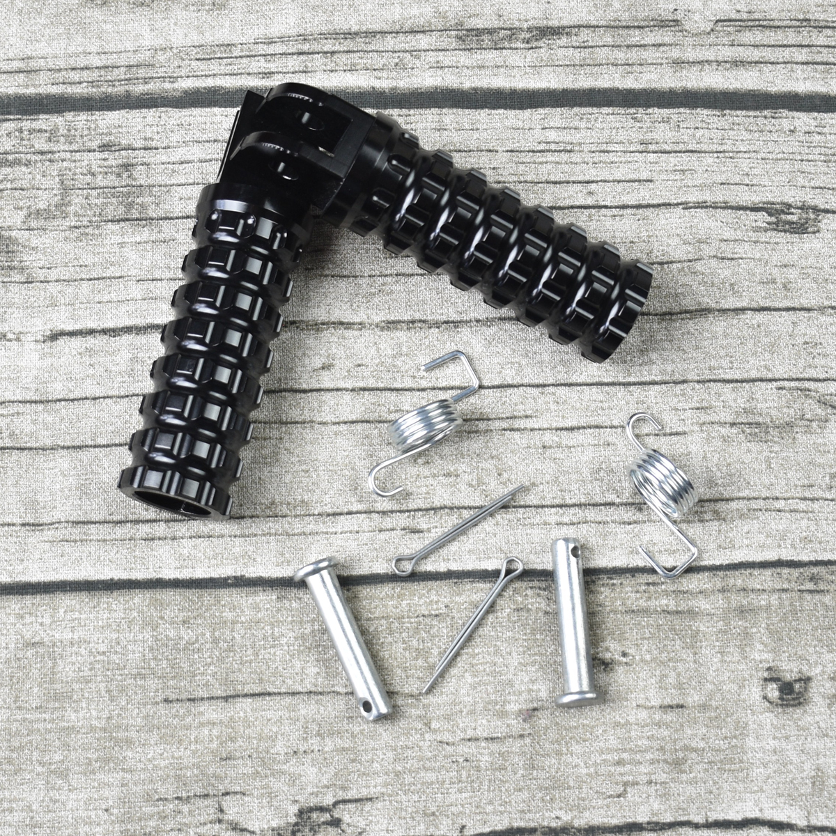 A-Pari-Of-Retro-Motorcycle-Modified-Aluminum-Front-Foot-Pedal-1695914