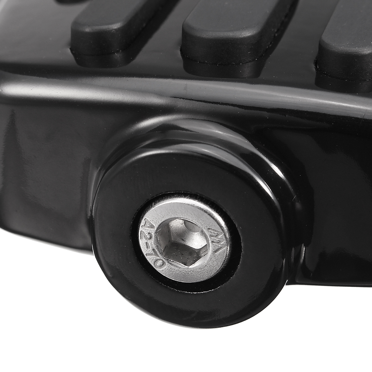 Motorcycle-Mini-Footboards-Foot-Pegs-Black-Male-Mount-For-Harley-1288272