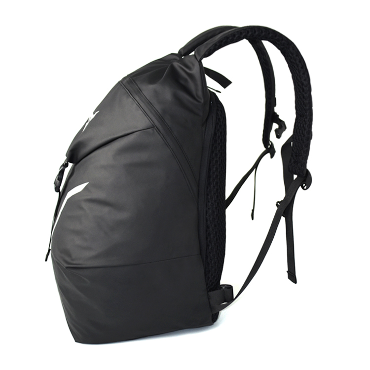MOTOCENTRIC-Outdoor-Lightweight-Super-Light-Reflect-Light-Sports-Backpack-Large-Capacity-Waterproof--1713498