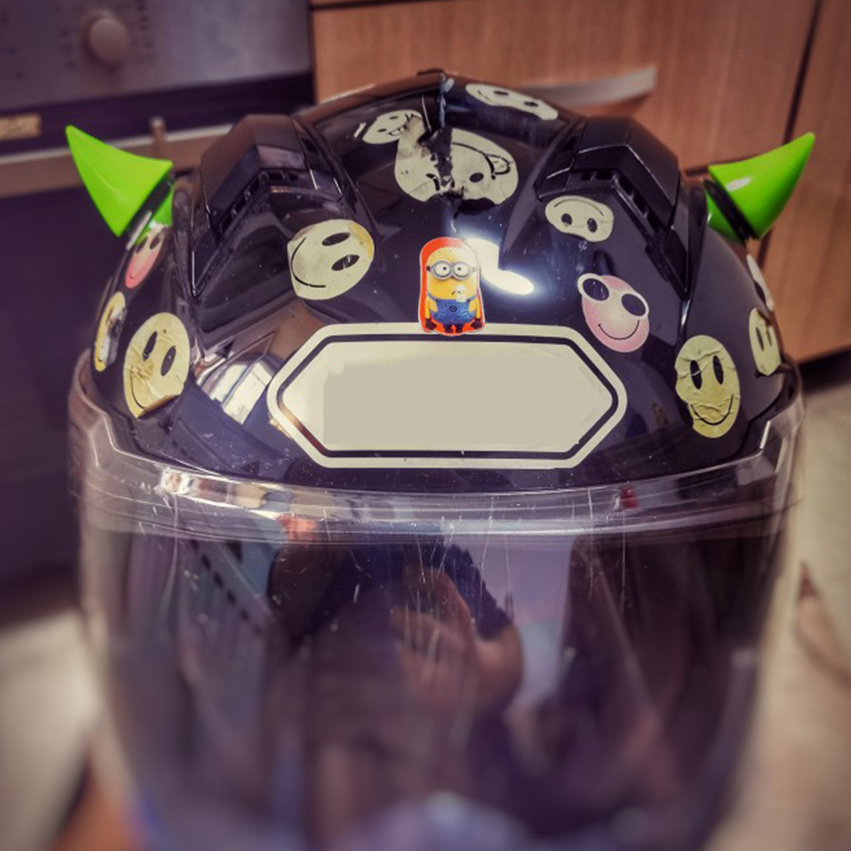 Motorcycle-Helmet-Corner-Plastic-Resilient-Silicone-Suction-Soft-Horn-Decoration-1703359