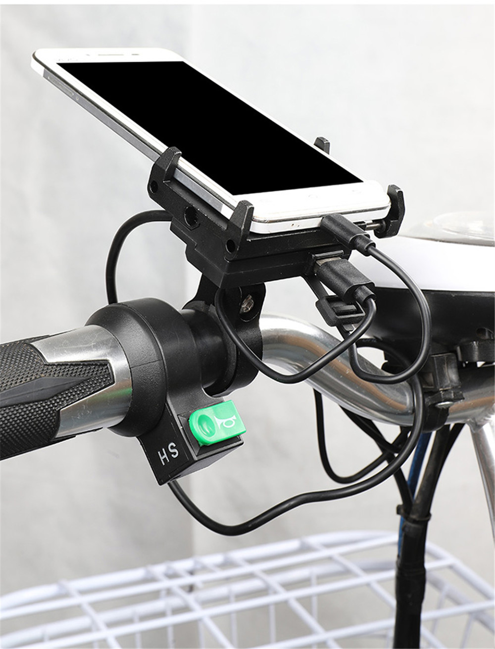 Motorcycle-Phone-Holder-Adjustable-USB-Charger-Navigation-Bracket-Mount-Handlebar-1435878