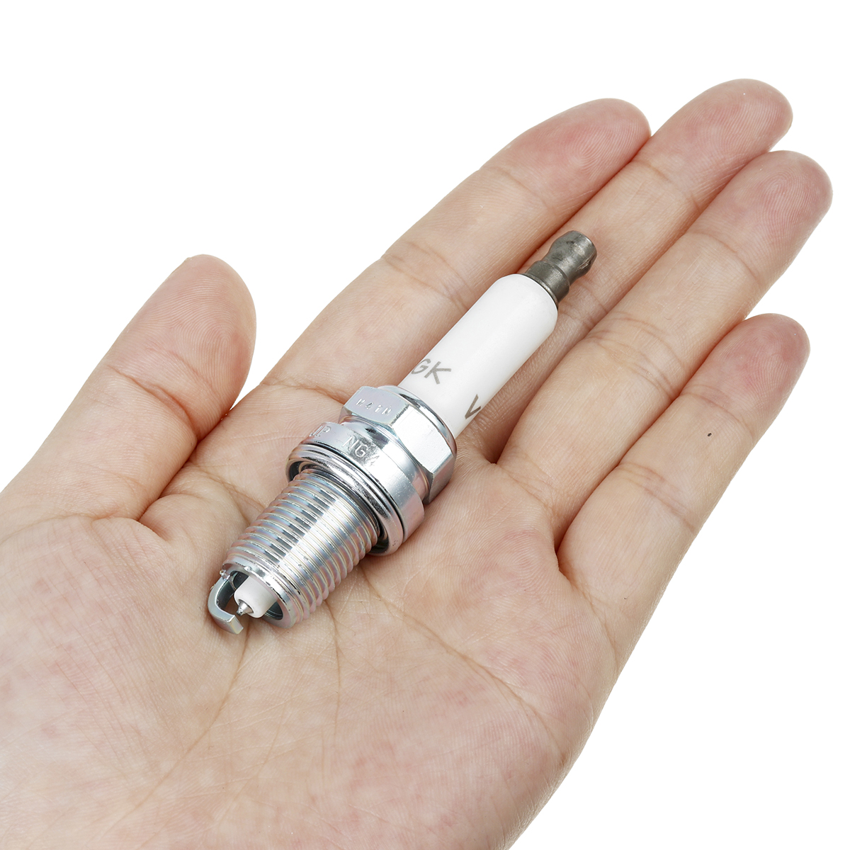 Car-Spark-Plug-PFR7S8EG-Silver-For-Audi-A4-A5-A6-Q3-Q5-VW-Golf-MK5-Jetta-Tiguan-1684637