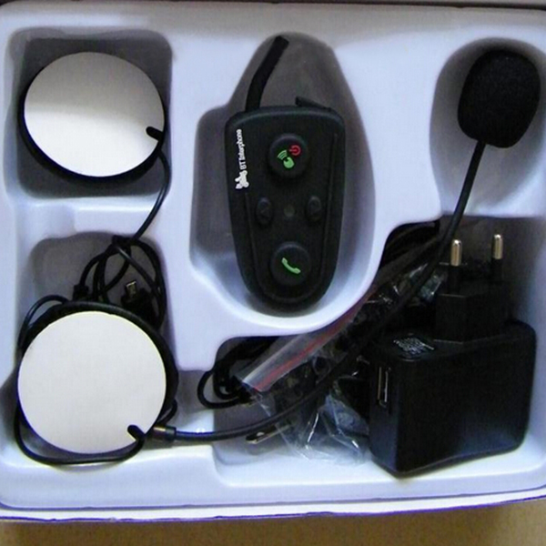 100M-Motorcycle-Helmet-Intercom-with-bluetooth-Function-933624
