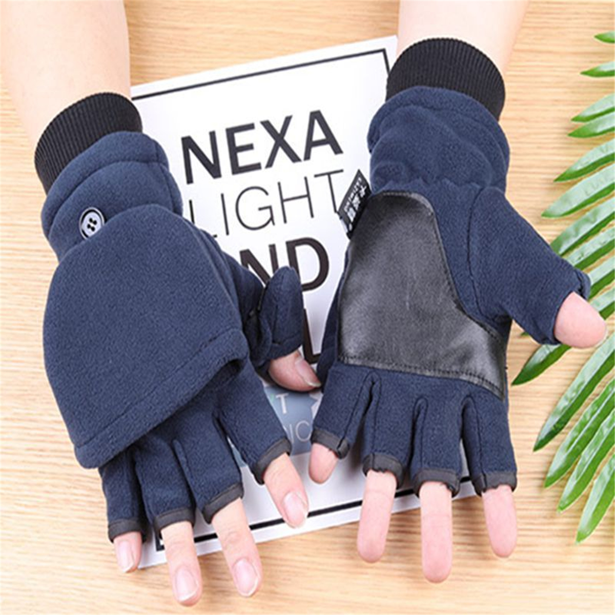 1-Pair-USB-Electric-Heated-Gloves-Winter-Warm-Soft-Fingerless-Mitten-Unisex-1768796