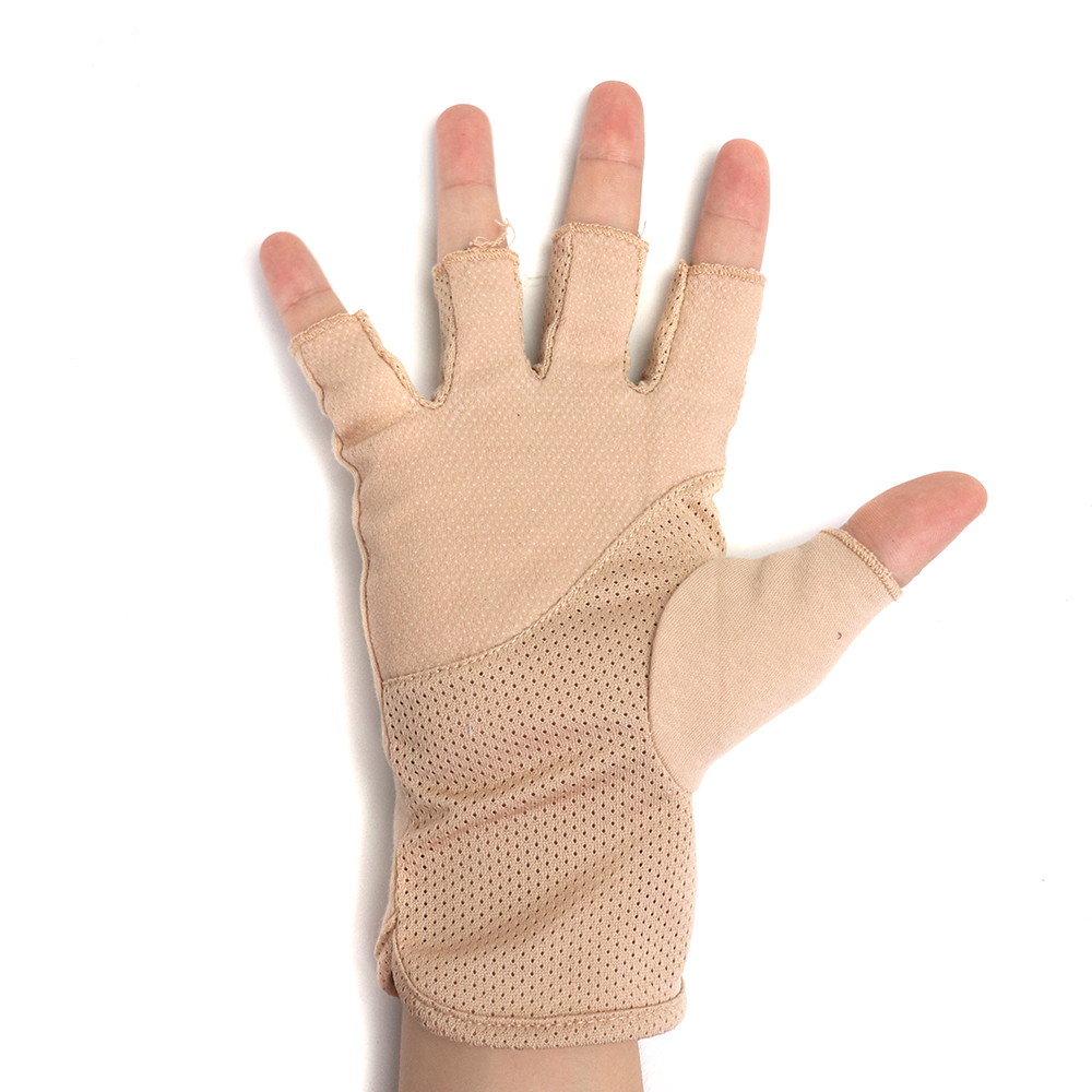 Spring-Summer-Cotton-Motorcycle-gloves-half-finger-Sunscreen-Anti-slip-Gloves-1294975