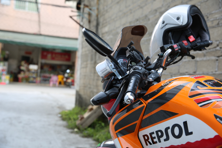 12-80V-10W-LED-Motorcycle-Headlight-White-Auxiliary-Lamp-Aluminium-Waterproof-1073923