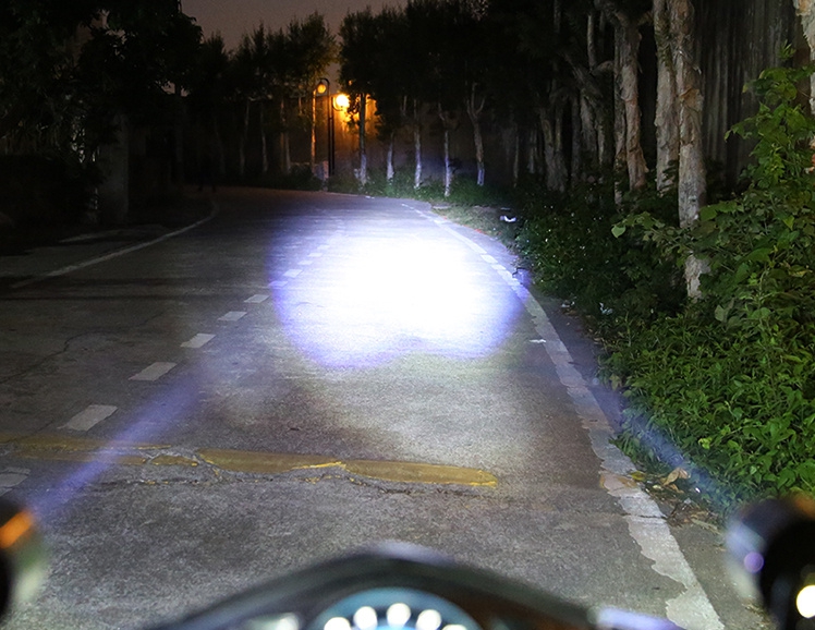 12-80V-10W-LED-Motorcycle-Headlight-White-Auxiliary-Lamp-Aluminium-Waterproof-1073923