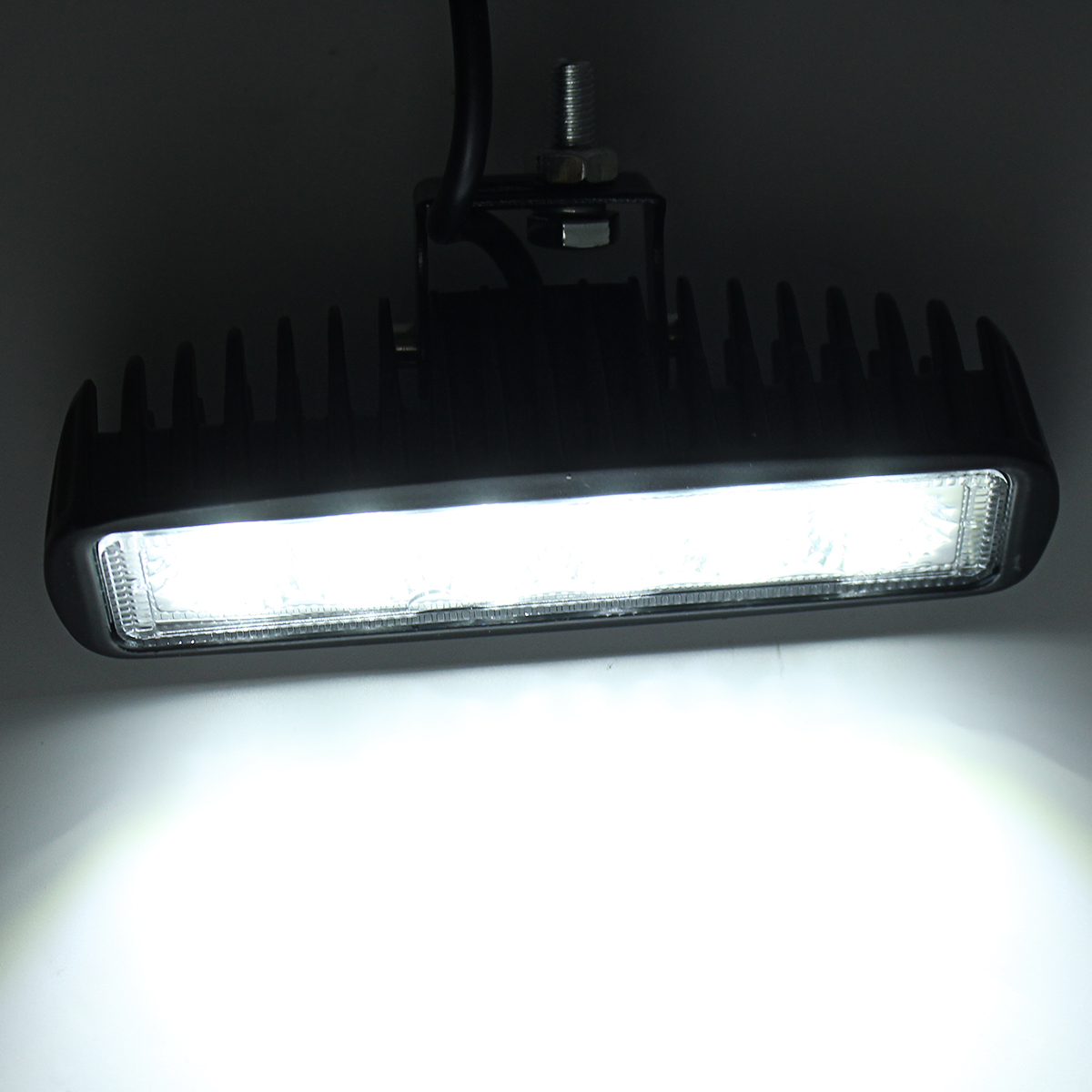 12V-18W-6LED-Waterproof-LED-Headlights-Flood-Work-Light-Motorcycle-Truck-Boat-Camping-Lamp-1280782