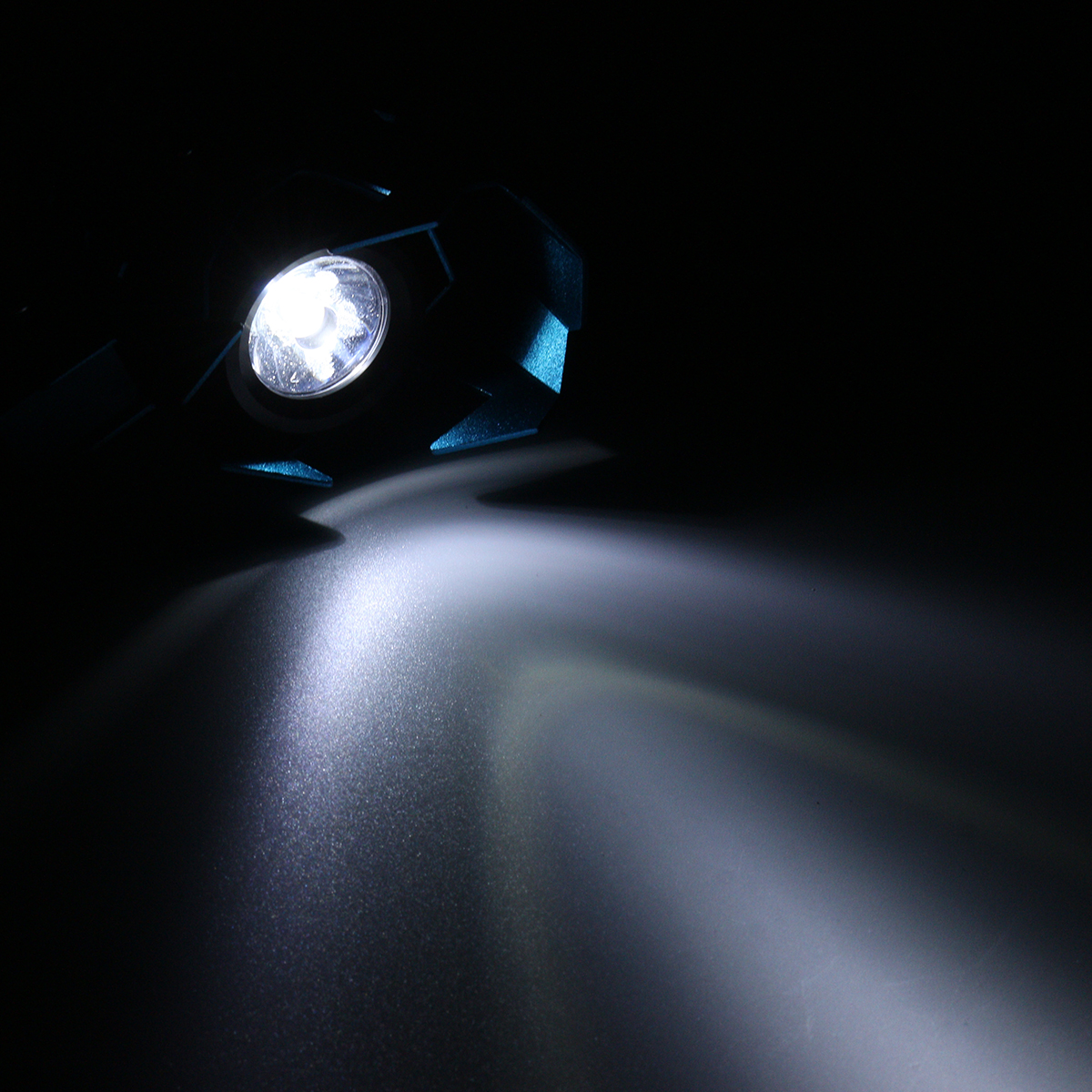 1500Lm-U8-Motorcycle-Bike-LED-Spot-Fog-HiLow-Beam-Driving-Light-Lamp-Headlight-1124589