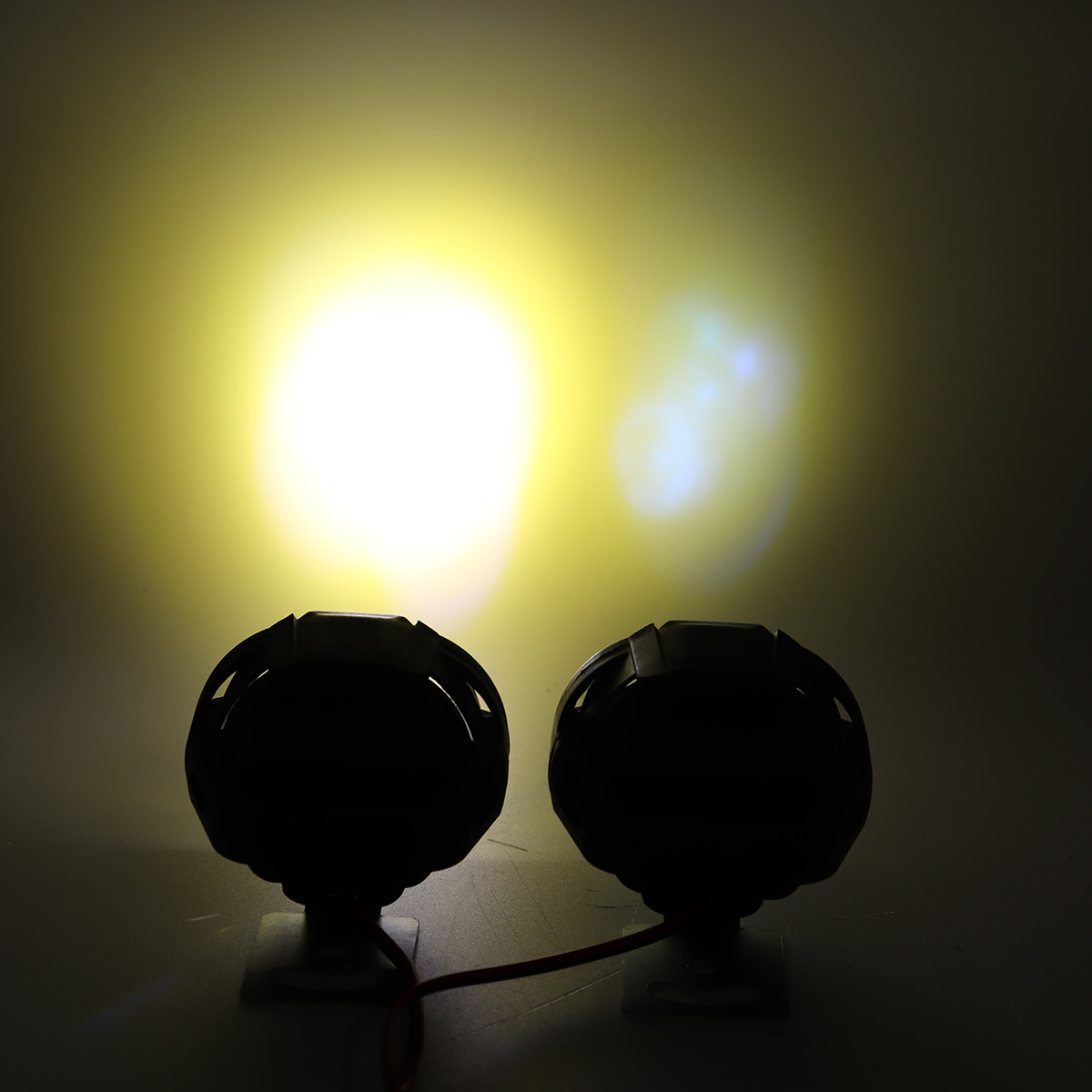 2PCS-Motorcycle-LED-Spotlight-External-Light-Universal-Electric-Vehicle-Spotlight-1812596