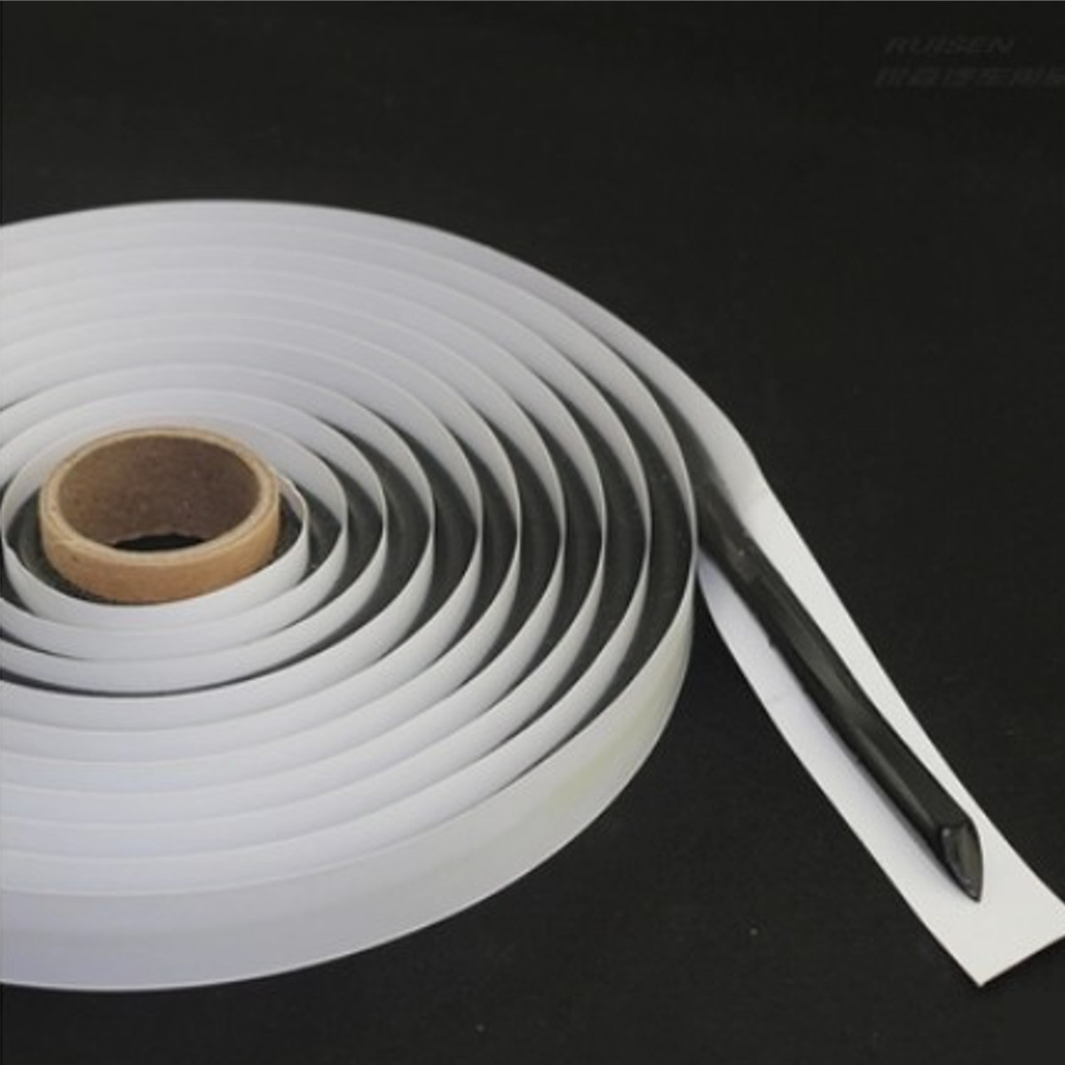 4M-Butyl-Rubber-Glue-Sealant-Motorcycle-Car-Truck-Headlight-LED-Retrofit-Reseal-Strip-Black-1425847