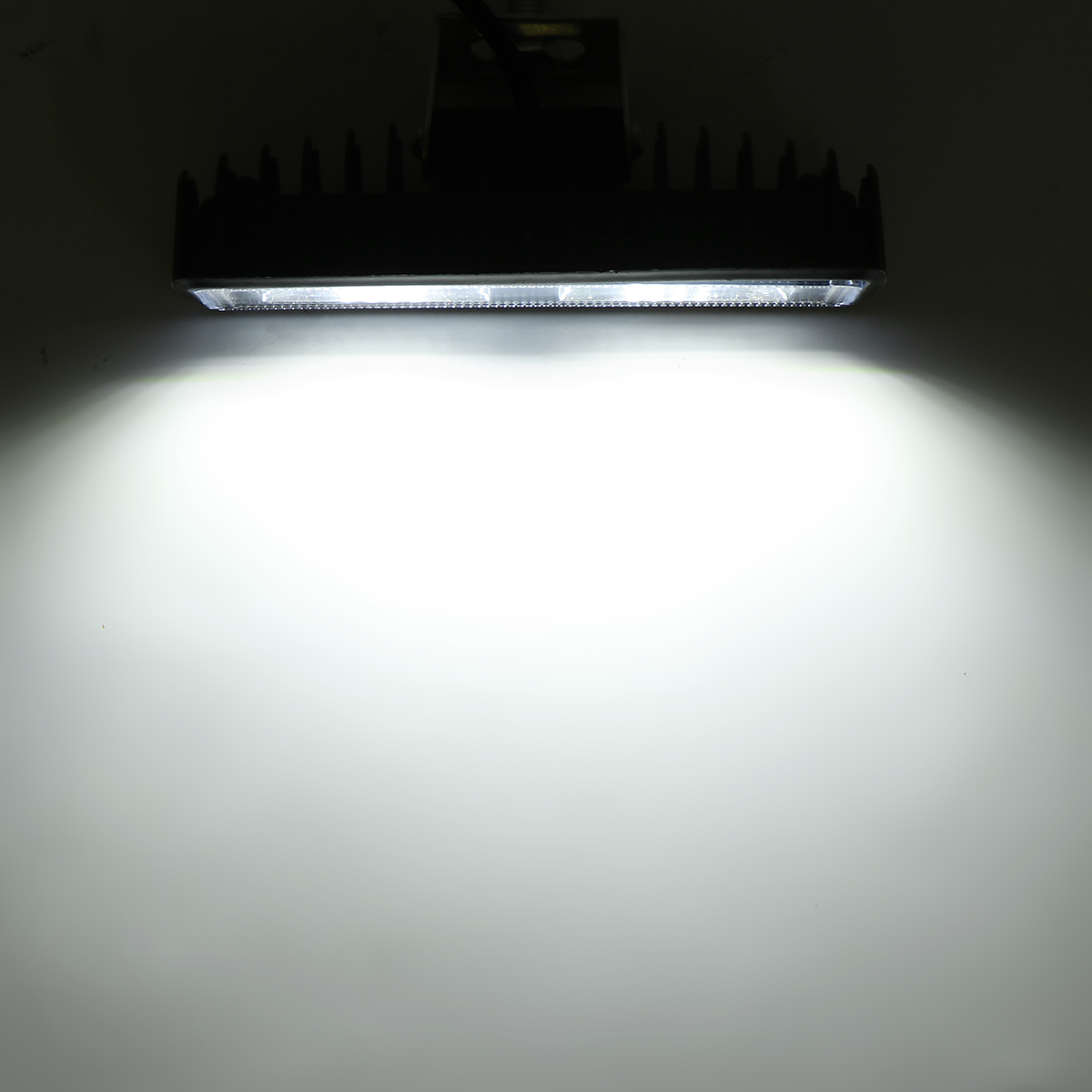 6-inch-12V-48W-LED-WORK-LIGHT-BAR-Spot-Lamp-For-OFF-ROAD-4WD-SUV-ATV-CAR-LAMPS-B-1644585