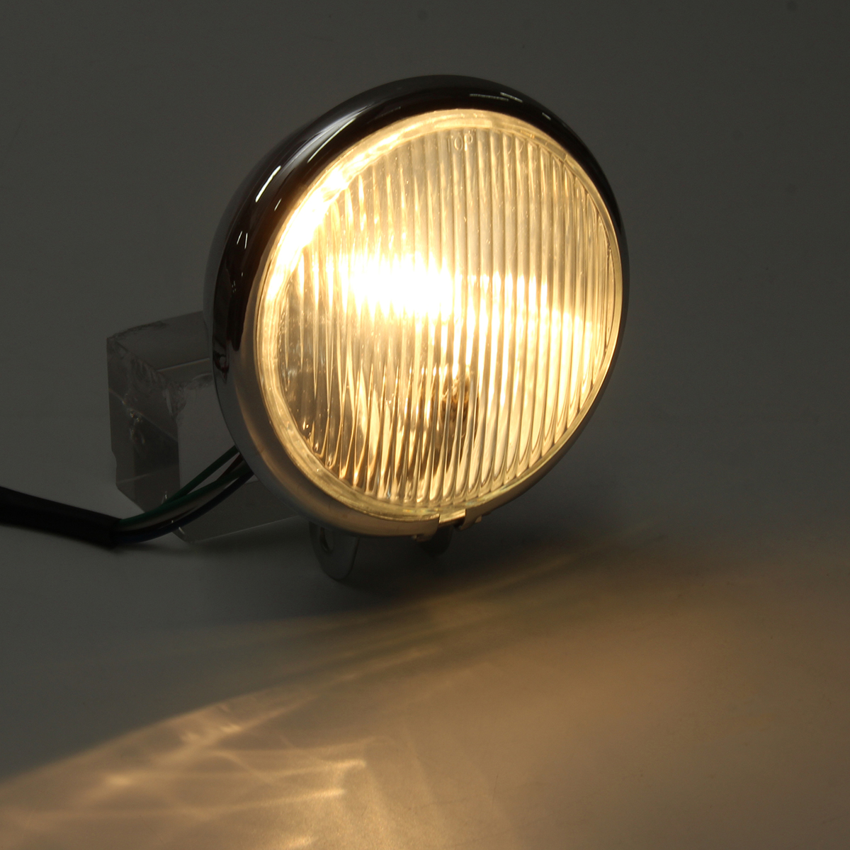 Motorcycle-Chrome-Front-Headlight-for-Harley-Bikes-Chopper-Touring-80662