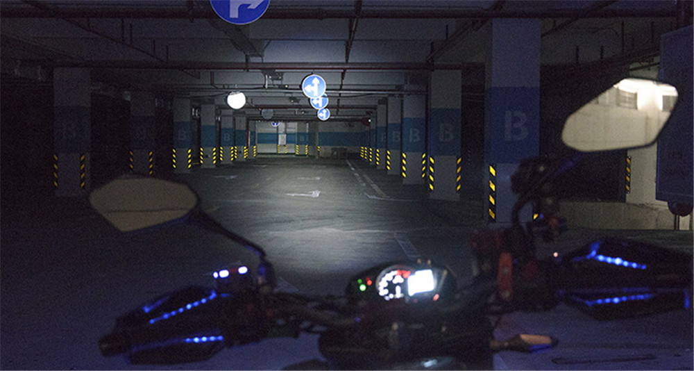 Spirit-Beast-LED-10W-9-70V-6000K-860LM-SuperBright-Light-Motorcycle-Anti-shock-Headlights-Spotlights-1368966