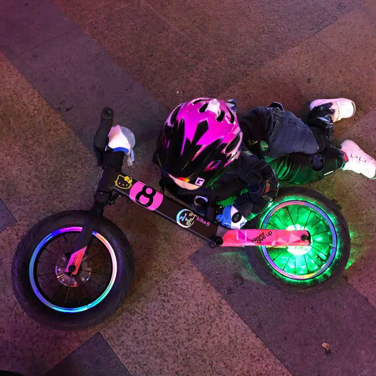 7-Color-USB-LED-RGB-Wheel-Hub-Light-Rechargeable-Waterproof-Bicycle-Safety-Lights-Bike-1480676