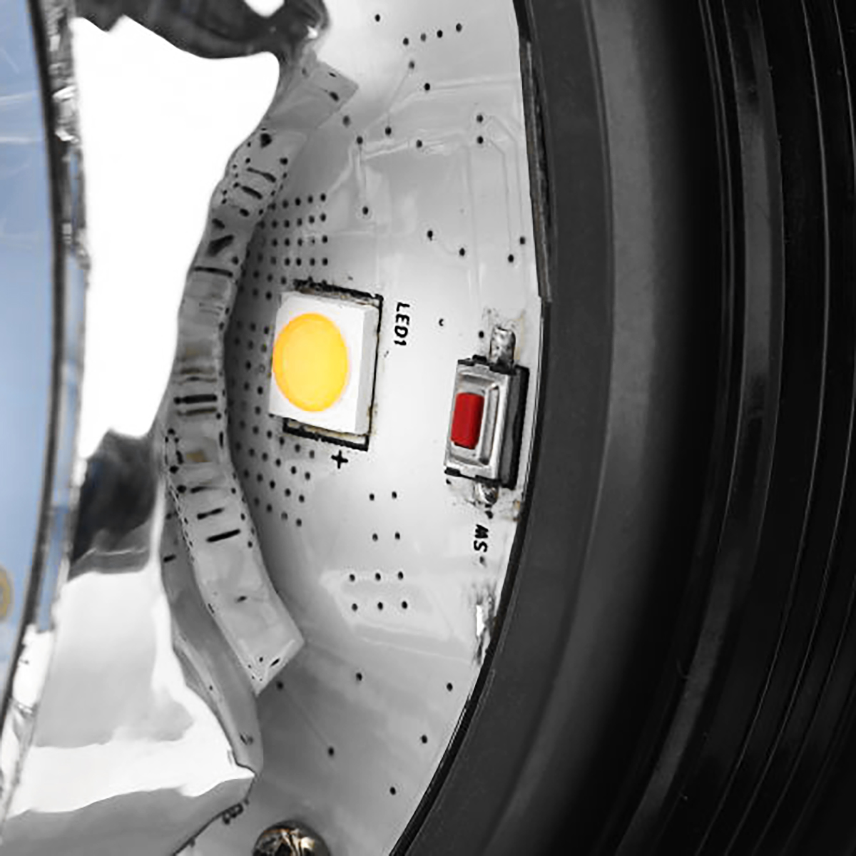 E9--Flashing-LED-Beacon-Flexble-Din-Pole-Tractor-Warning-Light-12-24V-1682533