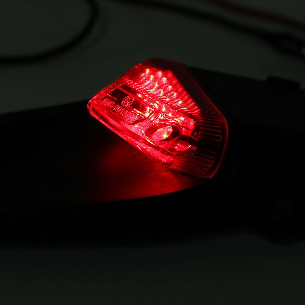 Universal-Motorcycle-Brake-Stop-Rear-Tail-Light-ATV-Dirt-Bike-For-Fender-12-LED-Lamp-1270376