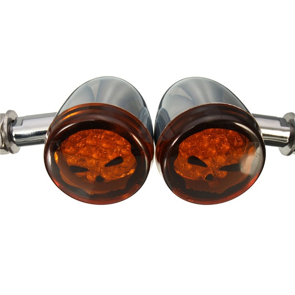 12V-Motorcycle-Skull-Turn-Signal-Lights-For-Harley-Davidson-Softail-Cross-Bones-1020909