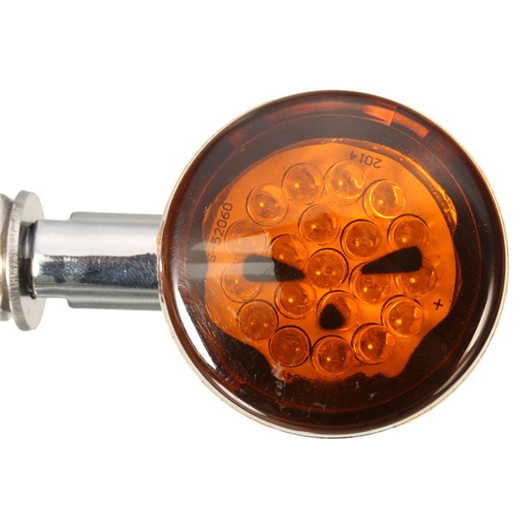 12V-Motorcycle-Skull-Turn-Signal-Lights-For-Harley-Davidson-Softail-Cross-Bones-1020909
