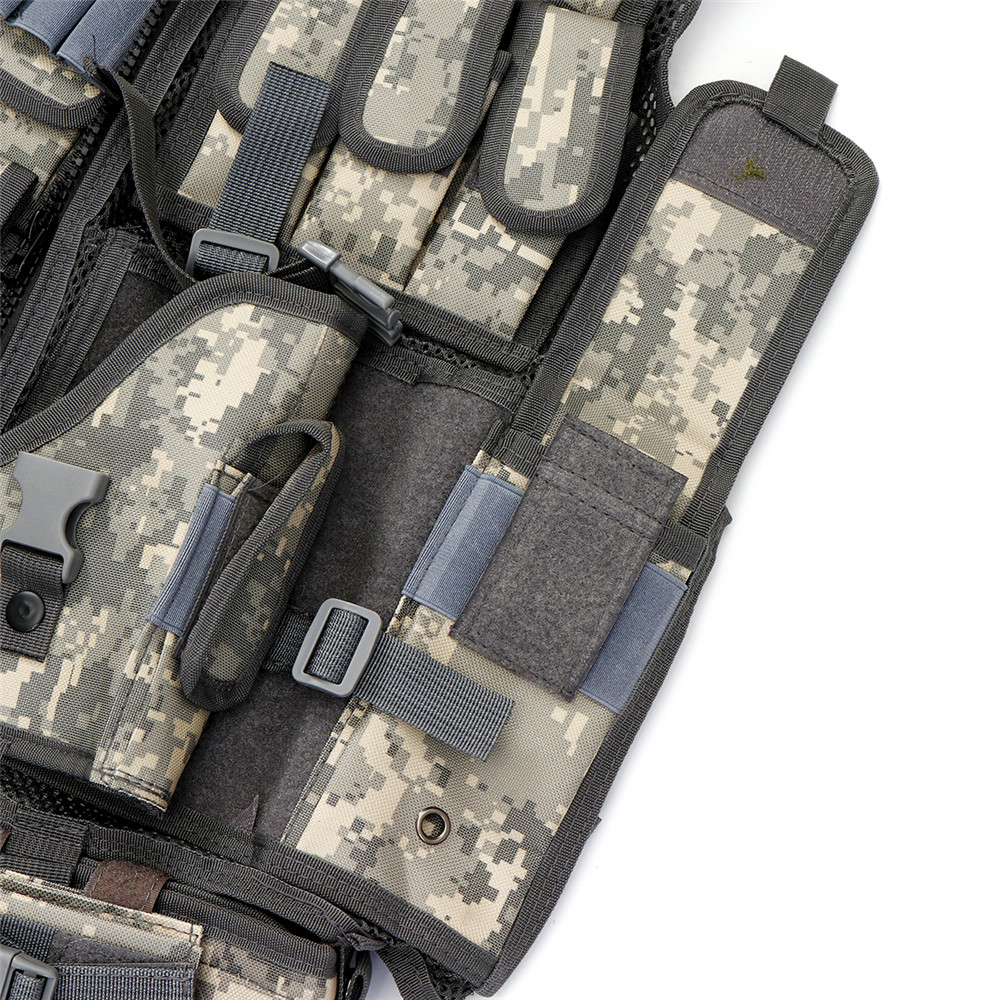 Multifunctional-Outdoor-Hunting-Tactical-Vest-CS-Military-Protective-Armor-With-Holster-1424447