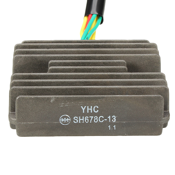 Voltage-Regulator-Rectifier-For-Honda-CBR929-CBR-900-RRYRR1-929cc-Fireblade-1079078