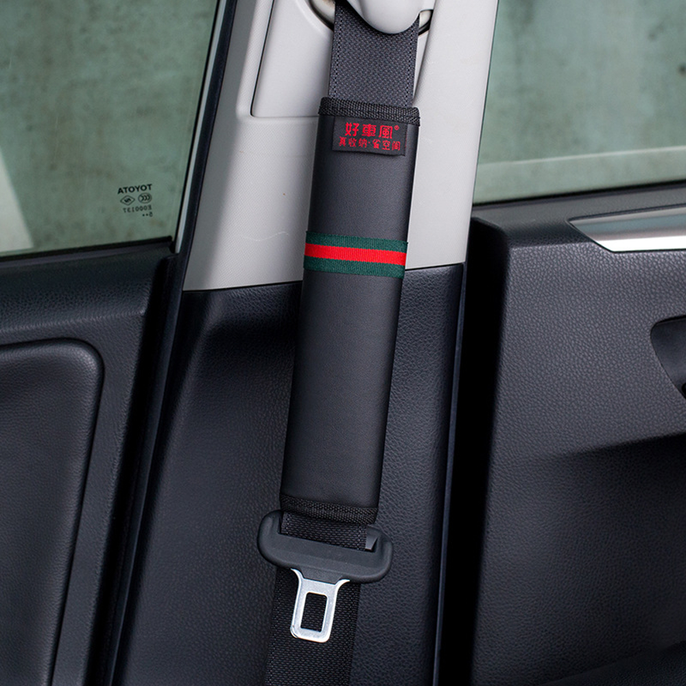 A-Pair-Leather-Car-Seat-Belt-Should-Pad-Black-Guard-Cover-Protector-Seat-Belt-Cushion-Universal-1303512