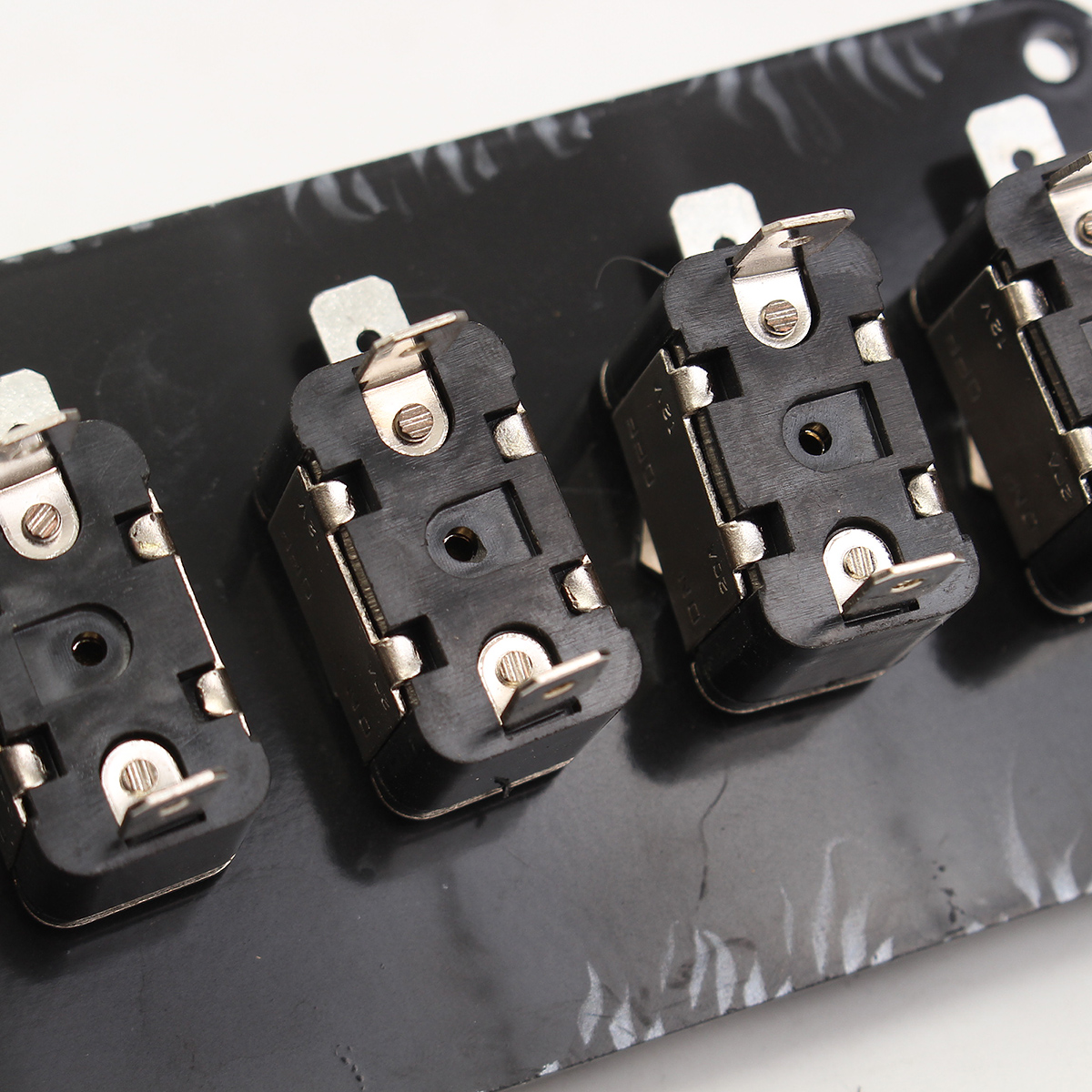 12V-Racing-Car-Ignition-Switch-Panel-with-4-Blue1-Red-LED-Toggle-Switch-Button-1363098